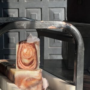 Muddy Lake ( acne bar)